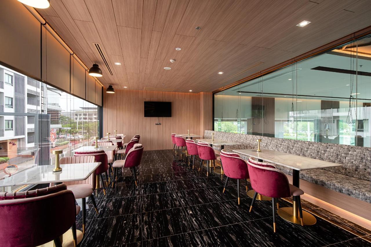 Thaya Hotel Bangkok Zewnętrze zdjęcie