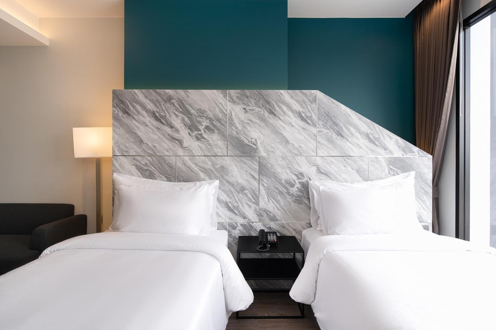 Thaya Hotel Bangkok Zewnętrze zdjęcie