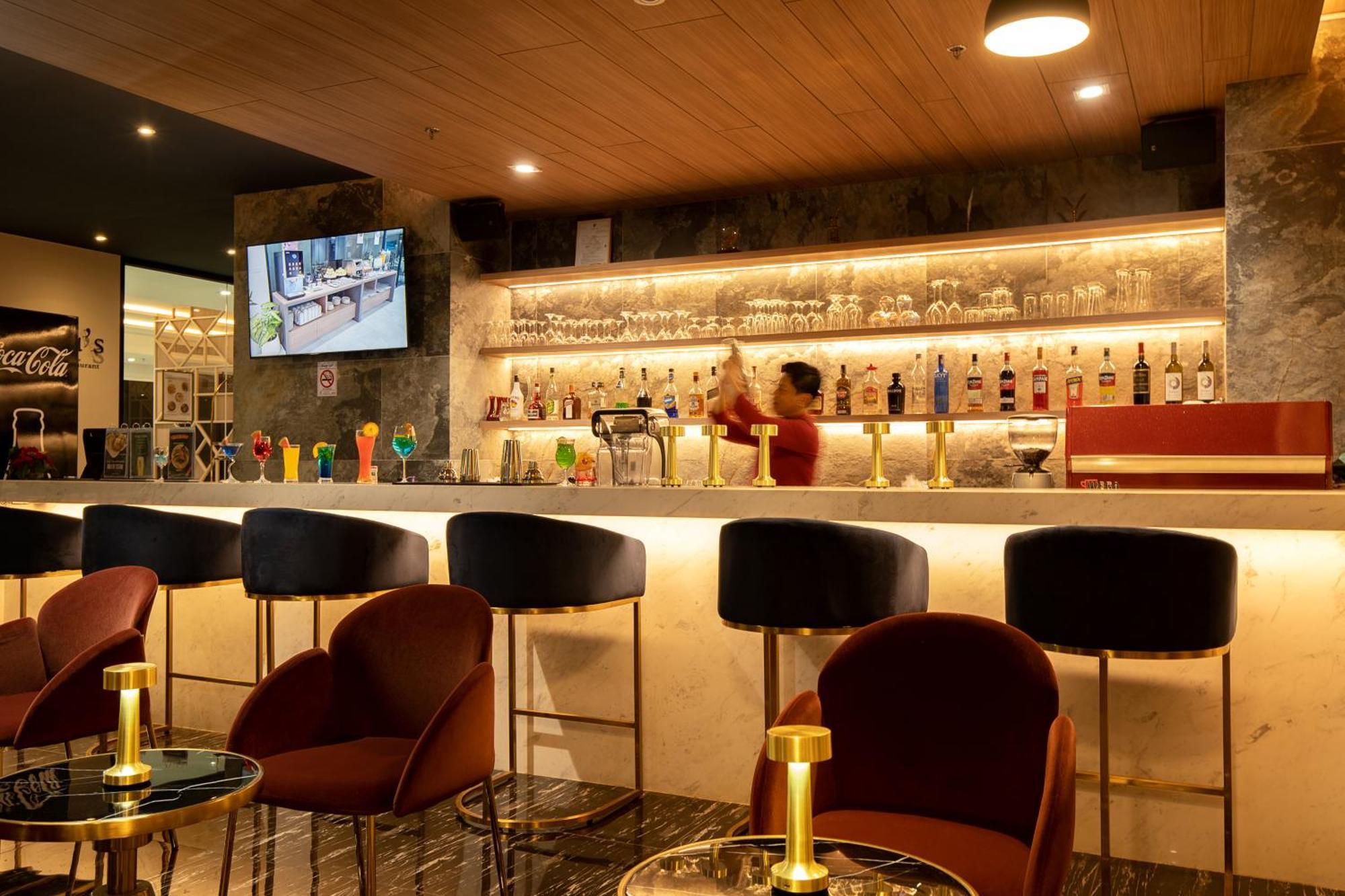 Thaya Hotel Bangkok Zewnętrze zdjęcie